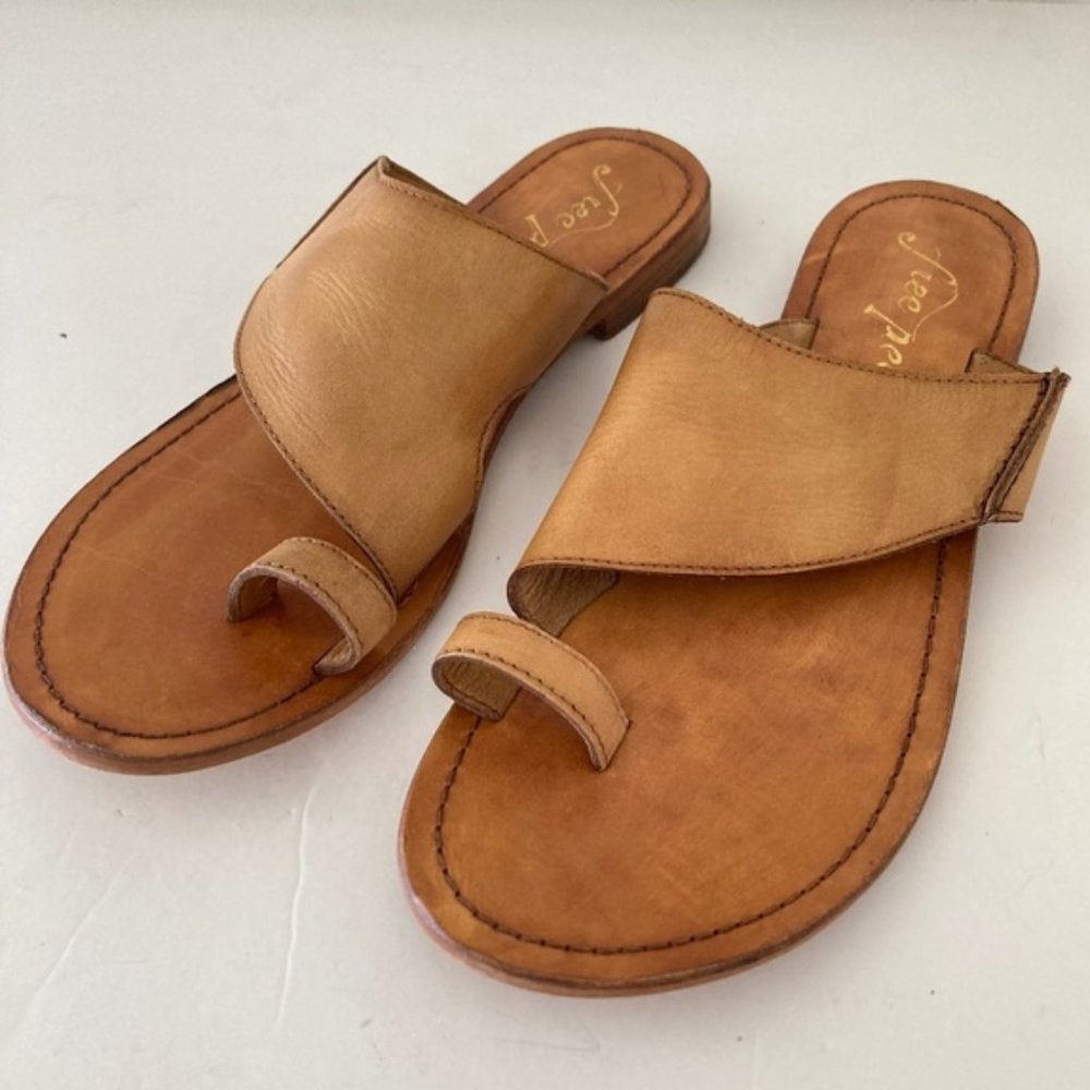 NWOT Free People Sant Antoni Yellow Leather Slide Sandals Sz 39